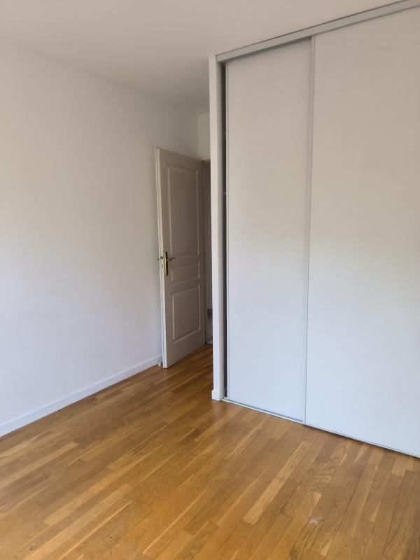 Appartement - 106 m² - 5 pièces