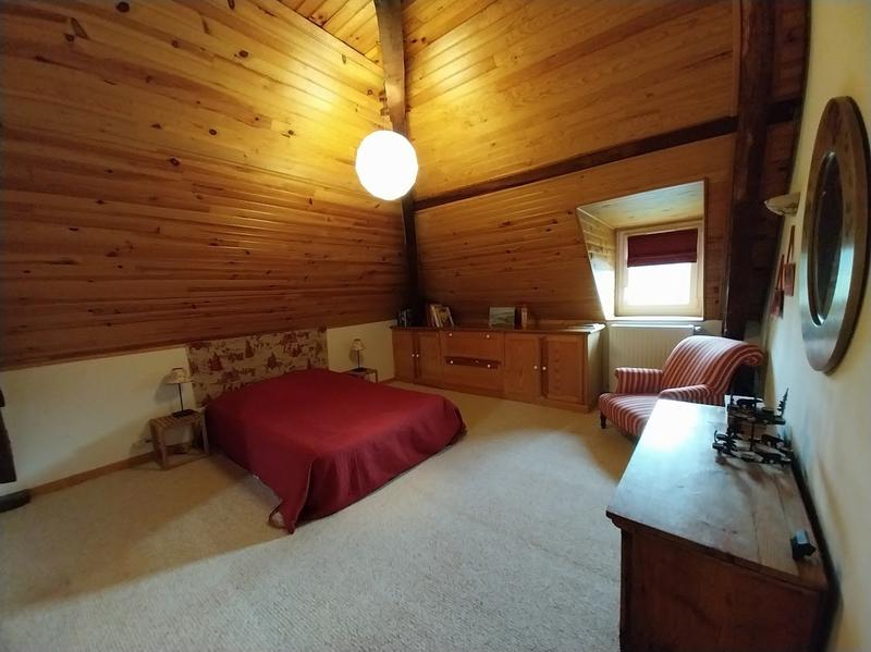 Maison - 315 m² - 10 pièces