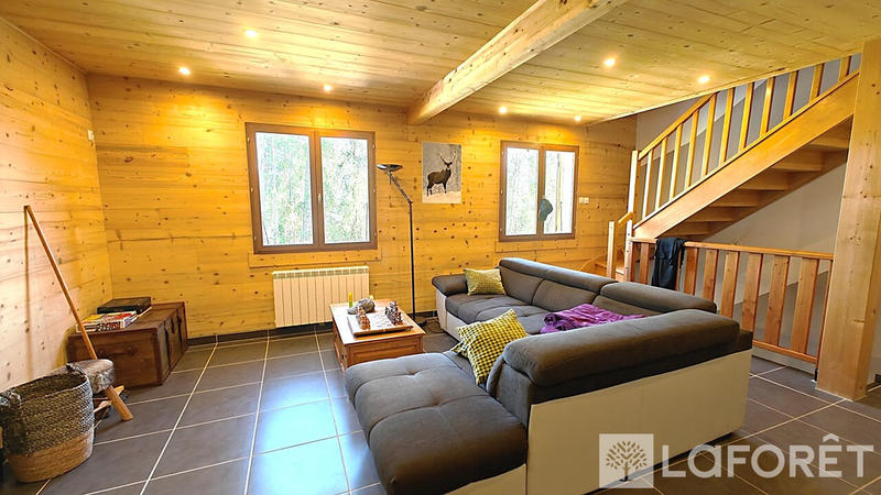 Maison - 149 m² - 6 pièces