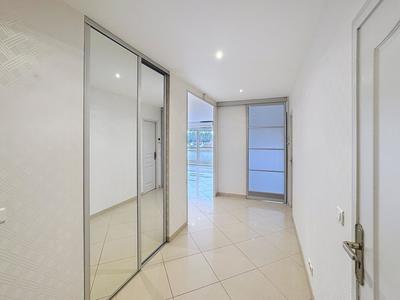 Appartement - 119 m² - 5 pièces