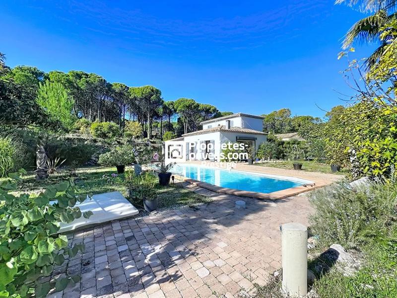 Maison - 185 m² - 5 pièces