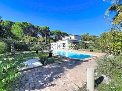 Maison - 185 m² - 5 pièces