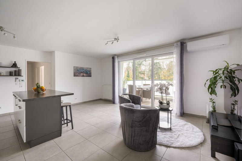 Appartement - 79 m² - 4 pièces