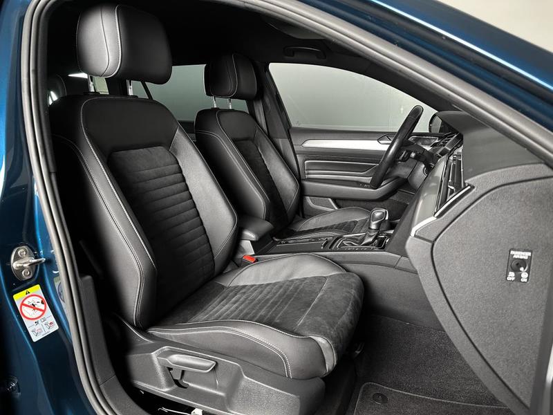 Volkswagen Passat Sw Gte 218ch Cockpit Cuir Chauff Matrix Beam Camera360 Carplay Regul Acc Ja18p