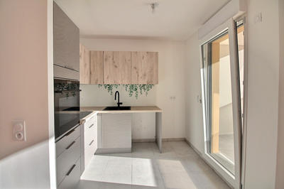 Appartement - 86 m² - 4 pièces