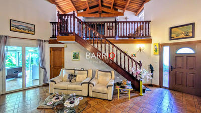 Villa - 235 m² - 7 pièces