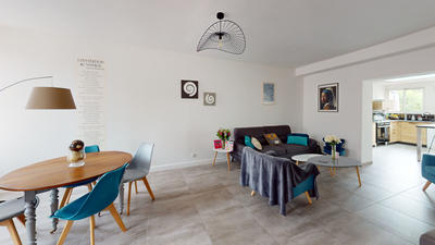 Maison - 168 m² - 7 pièces