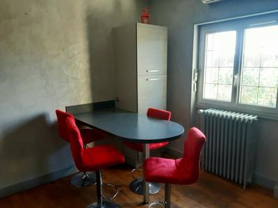 Maison - 184 m² - 8 pièces