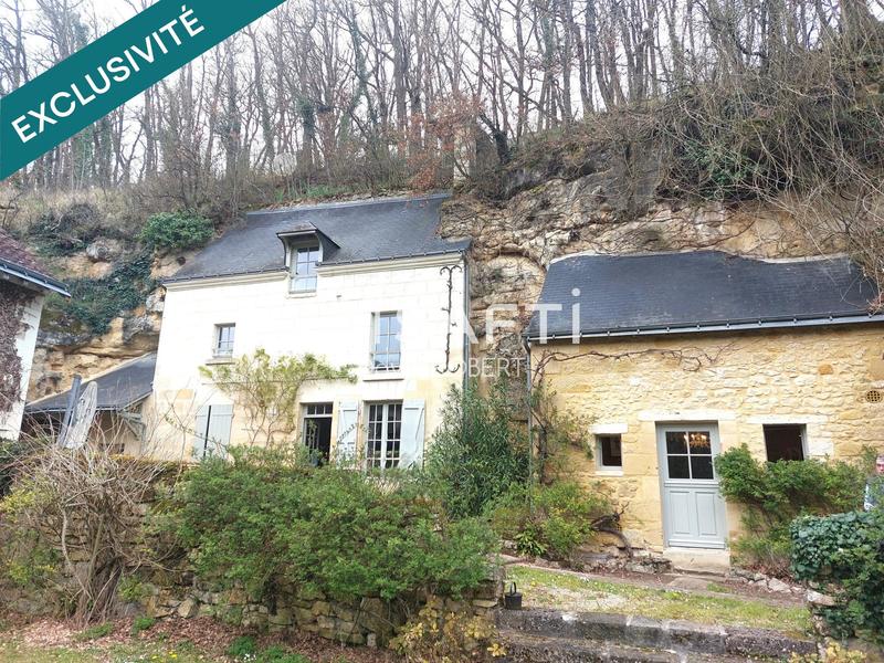 Maison - 244 m² - 8 pièces