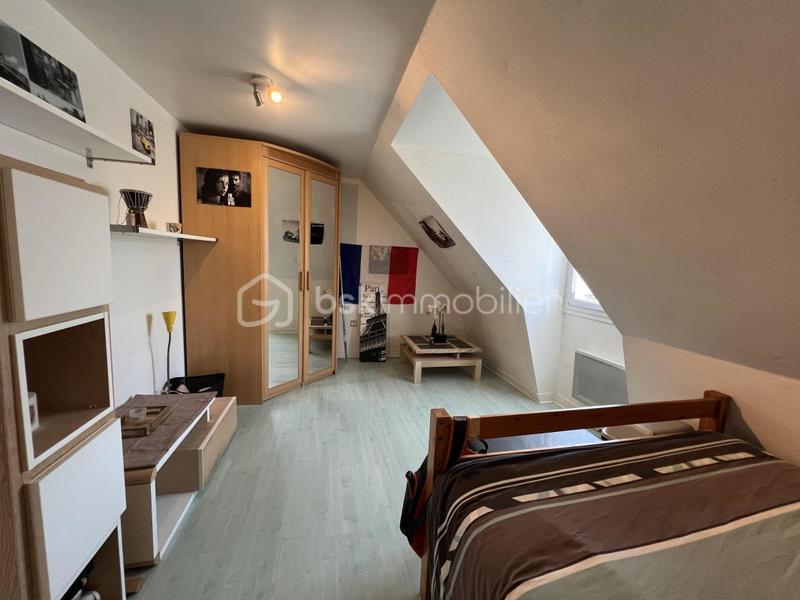 Maison - 140 m² - 8 pièces