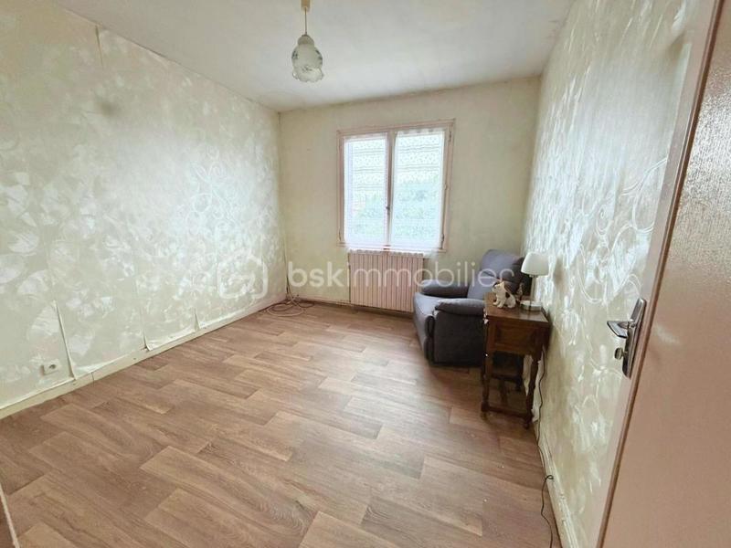 Maison - 90 m² - 5 pièces