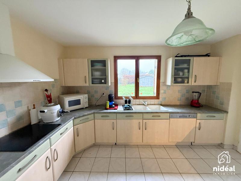 Maison - 148 m² - 7 pièces