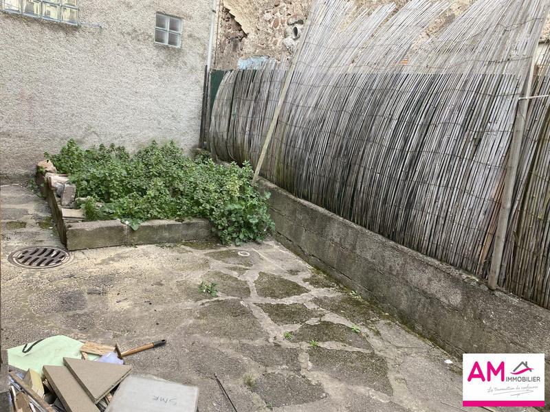 Appartement - 65 m² - 5 pièces