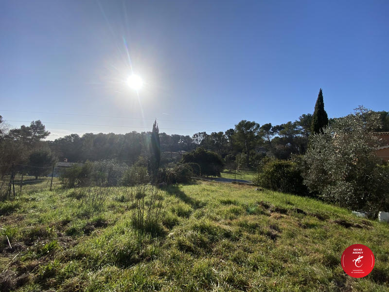 Maison traditionnelle - 70 m² - 4 pièces
