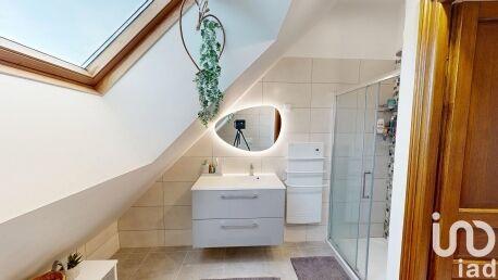 Maison - 210 m² - 7 pièces