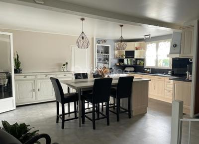 Maison - 109 m² - 5 pièces