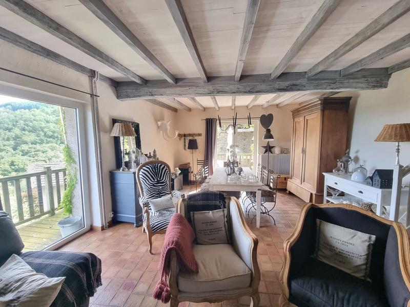 Maison ancienne - 173 m² - 7 pièces