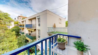 Appartement - 72 m² - 5 pièces