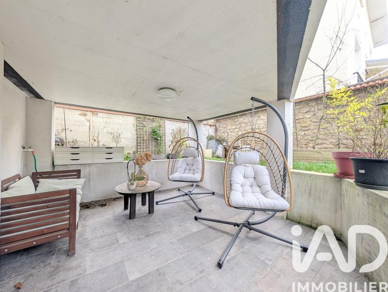 Maison - 101 m² - 6 pièces