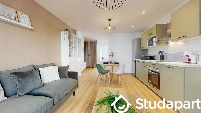 Chambre - 10 m² - 1 pièce