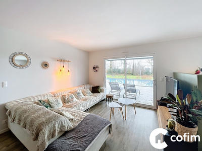 Maison - 190 m² - 8 pièces