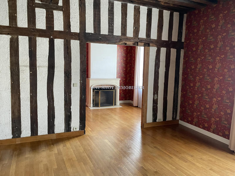 Maison - 170 m² - 8 pièces