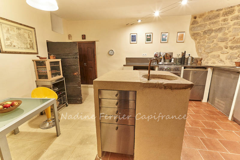 Maison de ville - 215 m² - 5 pièces