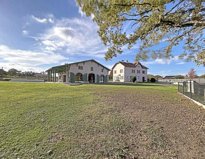 Villa - 419 m² - 15 pièces