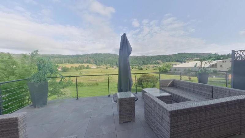 Appartement - 315 m² - 13 pièces