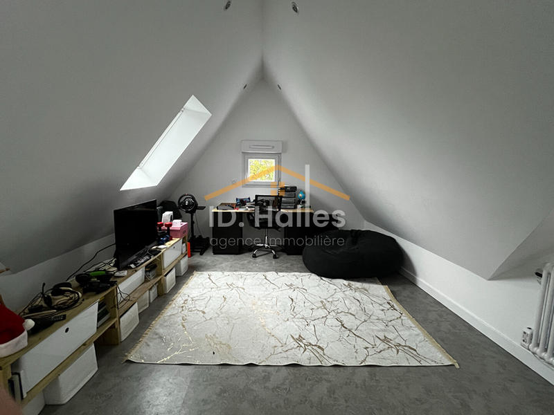 Maison - 168 m² - 6 pièces