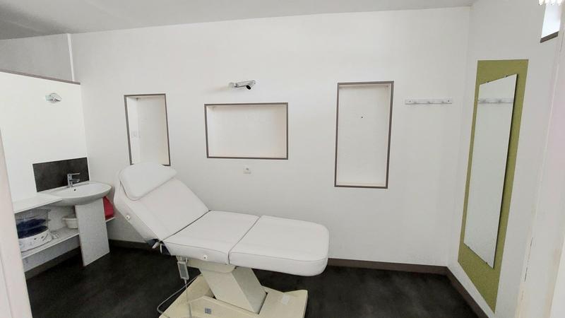 Fonds de commerce - 125 m²