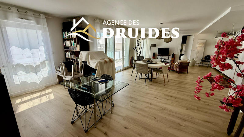 Appartement - 84 m² - 3 pièces