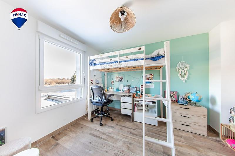 Maison - 97 m² - 1 pièce