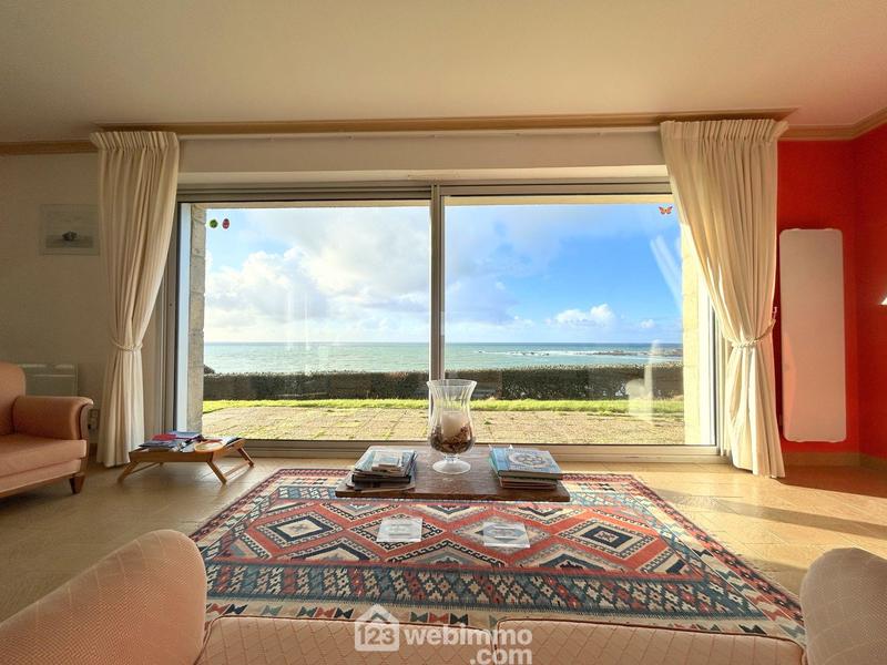 Maison - 193 m² - 8 pièces