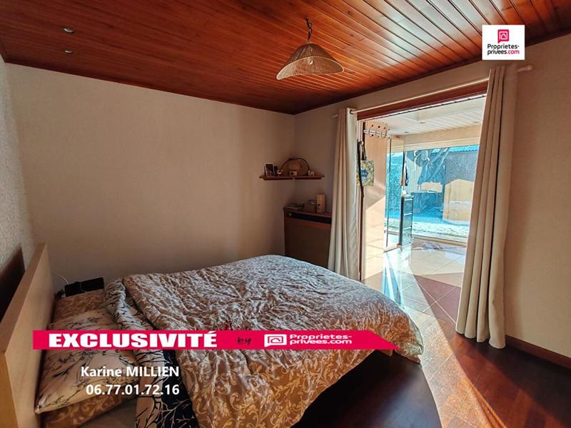 Maison - 240 m² - 7 pièces