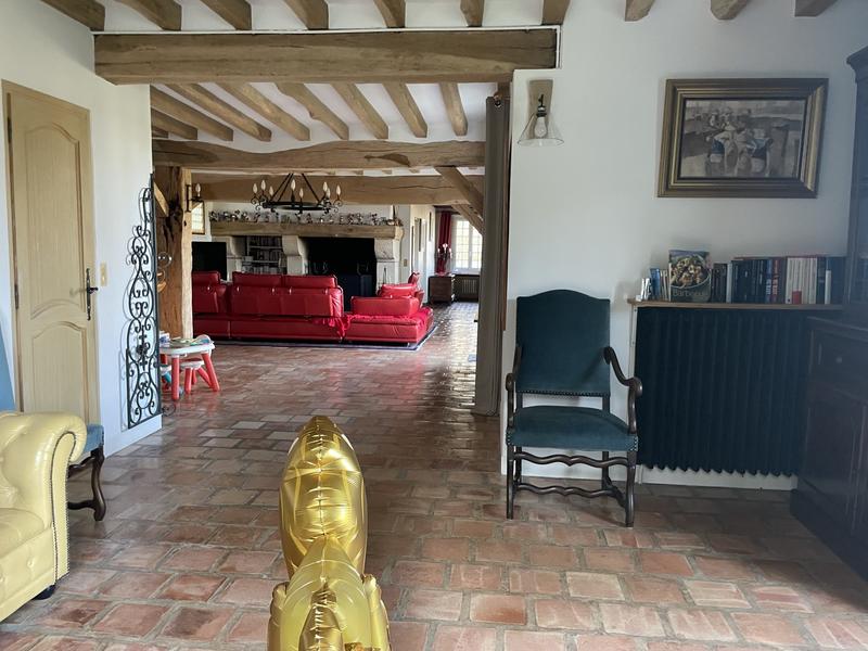 Maison - 225 m² - 8 pièces