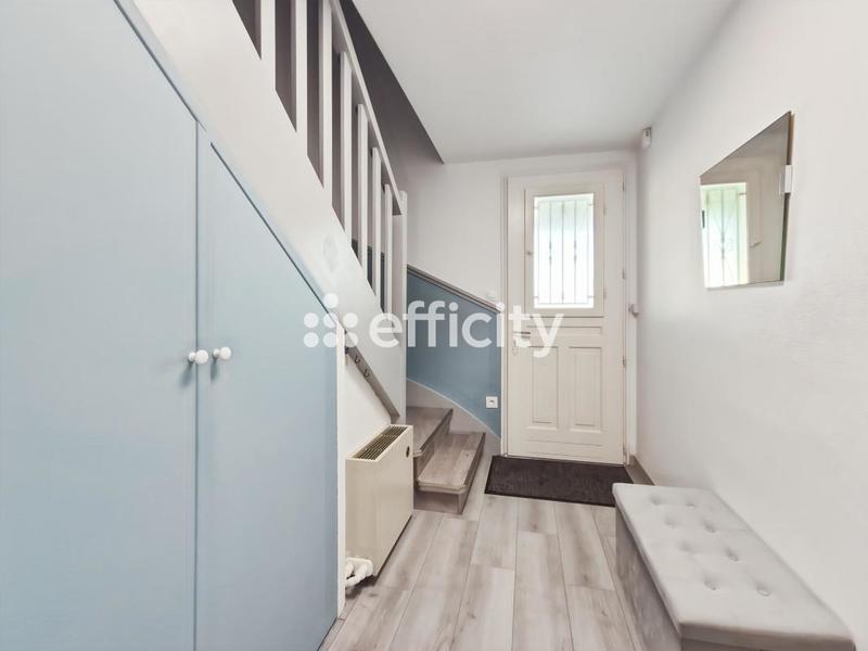 Pavillon - 157 m² - 8 pièces