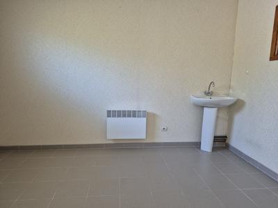 Local commercial - 56 m² - 3 pièces