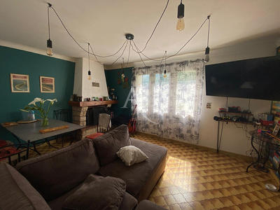 Maison - 86 m² - 5 pièces