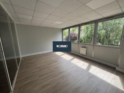 Bureau - 105 m²