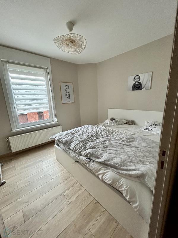 Maison - 93 m² - 5 pièces