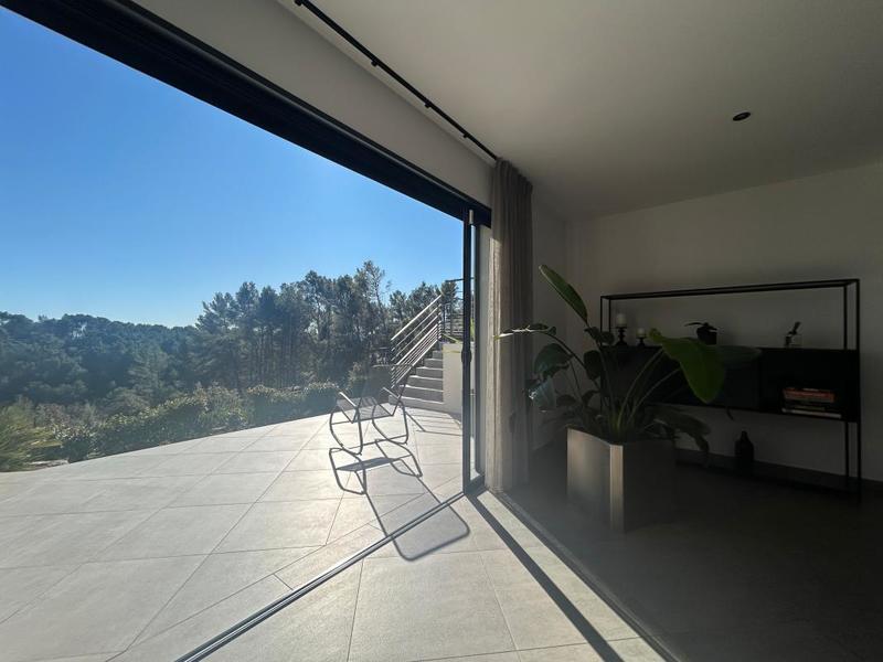 Maison - 172 m² - 4 pièces