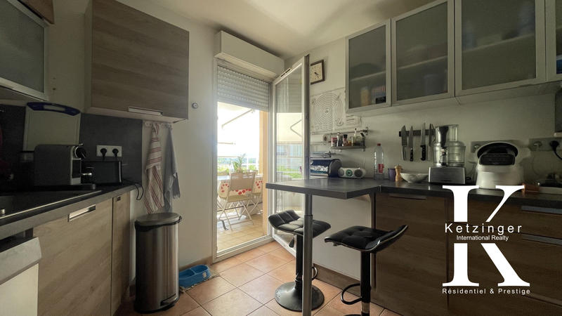 Appartement - 82 m² - 4 pièces