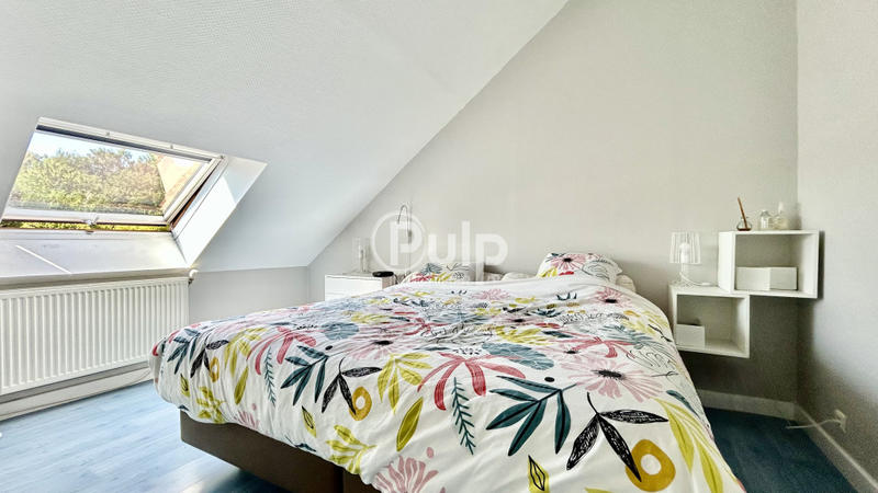 Maison - 273 m² - 12 pièces