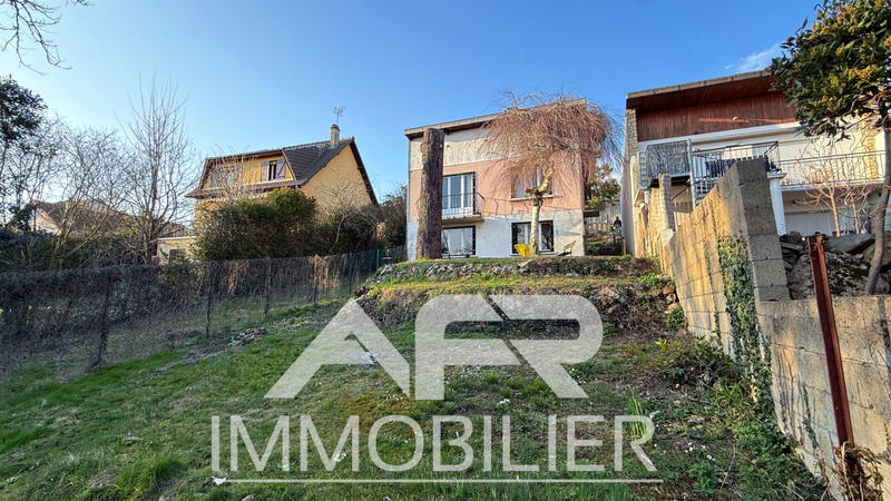 Maison - 100 m² - 4 pièces