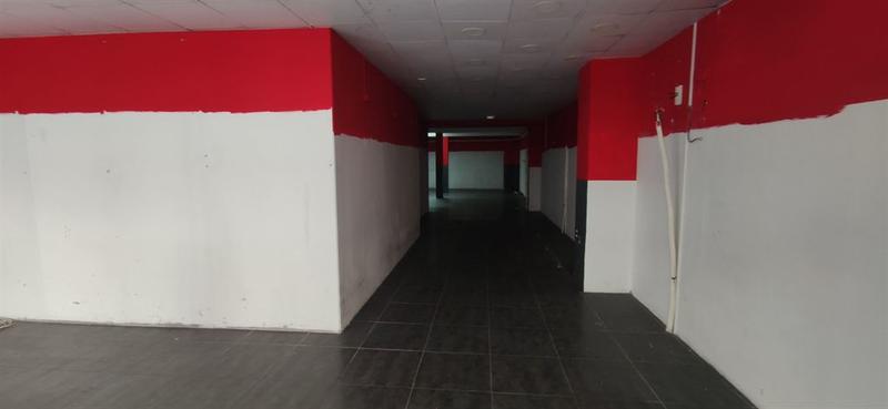 Local commercial - 300 m²
