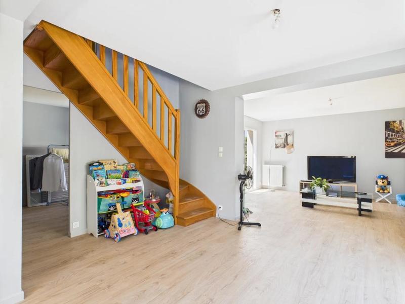 Maison - 103 m² - 6 pièces