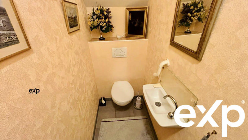 Appartement - 179 m² - 6 pièces