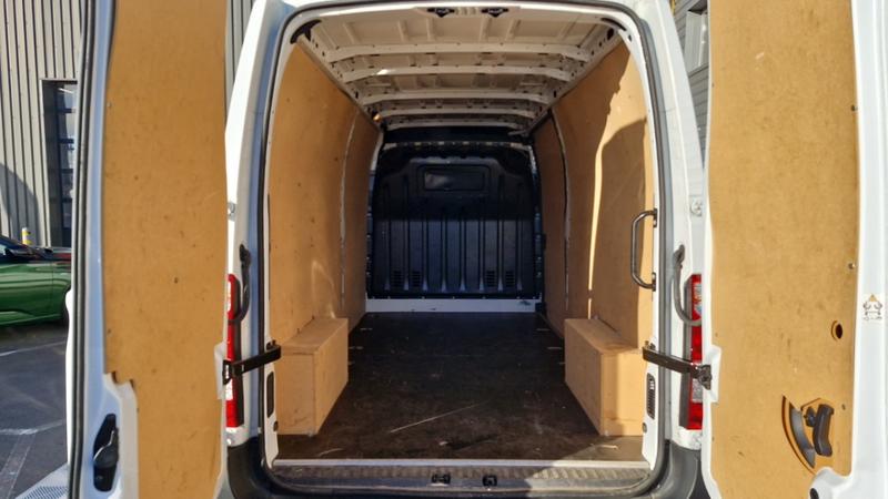 Renault Master Fourgon trac f3500 l3h2 blue dci 135 grand confort