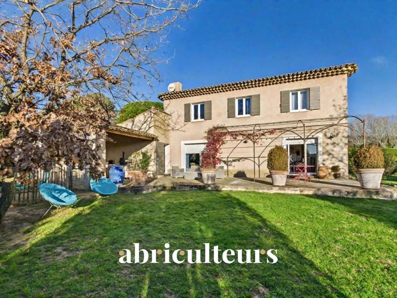 Villa - 170 m² - 5 pièces